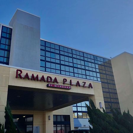 Ramada By Wyndham Virginia Beach Extérieur photo