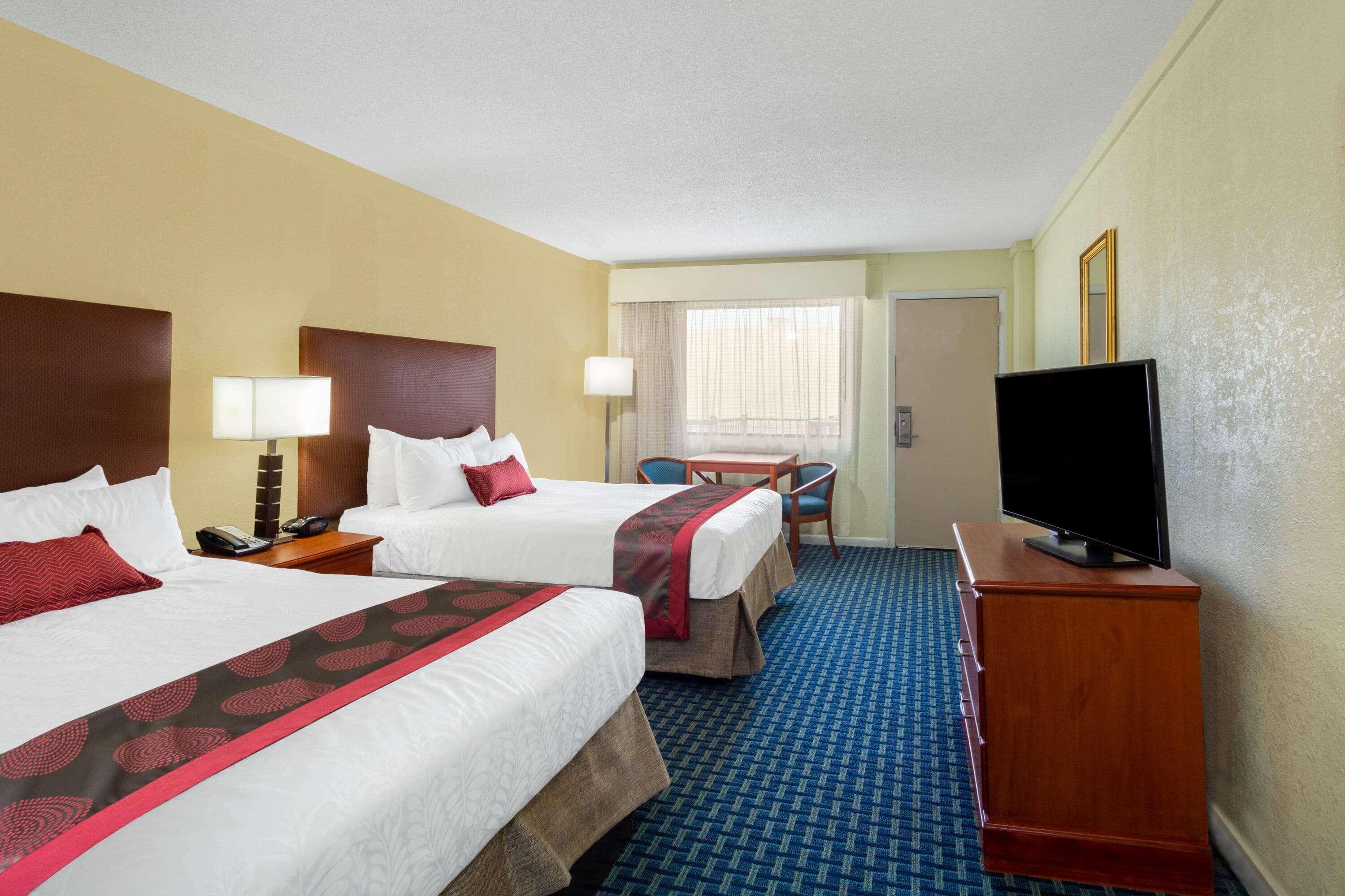 Ramada By Wyndham Virginia Beach Extérieur photo